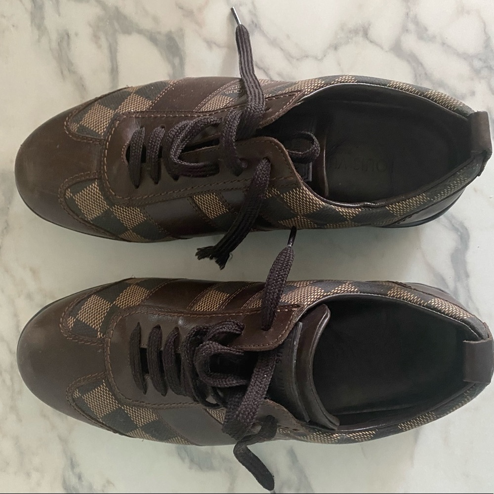 Louis Vuitton Sneakers size 39.5